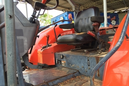 ขาย KUBOTA M105S มีอุปกรณ์ ดันหน้าผานหลัง รถห้างแท้ใช้งาน ทะเบียนไม่ขาด