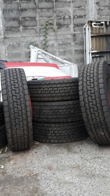 ขายยางขอบ22.5สิบเส้น