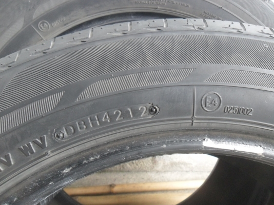 ยาง บริสโตน 195/60R16ปี12 สวยๆ 4 เส้น ราคา 2500 บาท