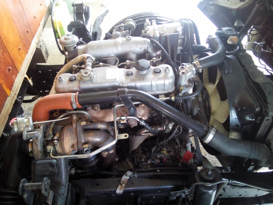 4 ล้อบรรทุก  *ไม่ติดเวลา*  ISUZU  *Euro.2*  NKR  100 แรงม้า+Turbo+Inter  *ยาว 3.20 ม.* รถสวยเดิม+สวยจริง * รถห้างแท้ * มีเล่มพร้อม*