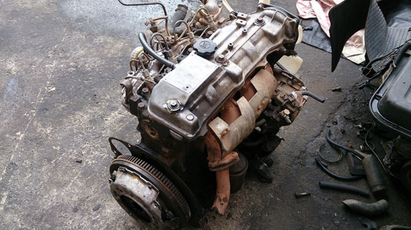 ขายเครื่องยนต์ TOYOTA 2L 16850 บาท ขายเครื่องยนต์ TOYOTA 2L 16850 บาท