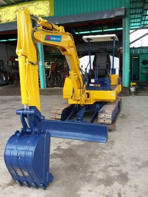 รถขุด KOMATSU PC20-6