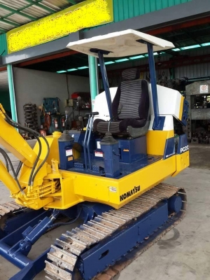 รถขุด KOMATSU PC20-6