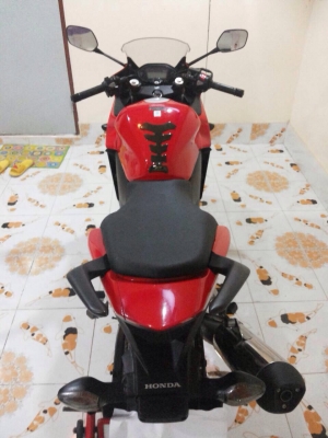 โอ บางนา ขาย CBR 500 ปี 13 ไมล์ 2,000 เหมือนรถใหม่ ราคา 145,000 ต่อรองได้