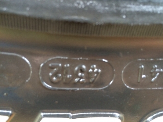 ขายยาง bf all 265/70/16 ปี 12 สวยๆครับ ขายยาง bf all 265/70/16 ปี 12 สวยๆครับ