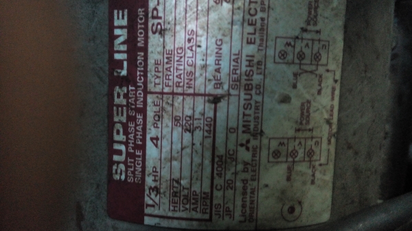 สว่านแท่นใช้งานได้ปกติ สูงเมตรกว่าๆ