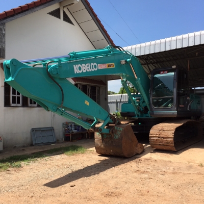 ขาย Kobelco SK200 Mark8 Yn12 ราคา 2,350,000 บาท ขาย Kobelco SK200 Mark8 Yn12 ราคา 2,350,000 บาท