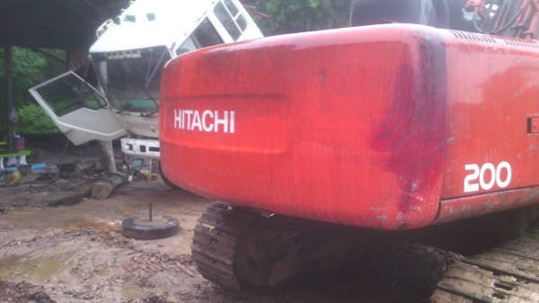 แม็คโคร HITACHI EX200-3 super ไฟฟ้าเต็ม แอร์เย็นไม่โหลด รถสภาพพร้อมใช้งาน มีลายแย๊ค เอกสารเล่มทะเบียน สนใจติดต่อ 0835601591 หรือ 0903494058