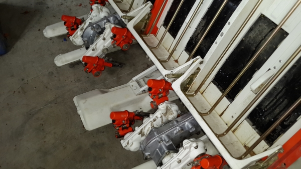 รถดำนา 4 แถว รหัสสินค้า O - 11 รถดำนา 4 แถว รหัสสินค้า O - 11