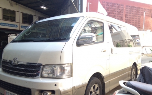 @@ ซื้อรถแถมเงิน !!! ขายรถตู้ TOYOTA VENTURY ปี 2008 รุ่น V เครื่อง 2.7 ราคาถูก ( ส่วนต่างรับเป็นเงินสดทันที )