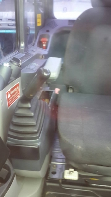 ขาย Kobelco SK200 MARK8 YN12 ราคา 2,450,000 บาท