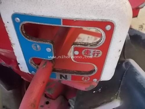 รถเกี่ยวข้าวเดินตาม KUBOTA HE306A รหัสสินค้า : 80802708 Line ID: nihonmono หรือเพิ่มเติมไดที่ www.nihonmono.com รถเกี่ยวข้าวเดินตาม KUBOTA HE306A รหัสสินค้า : 80802708 Line ID: nihonmono หรือเพิ่มเติมไดที่ www.nihonmono.com