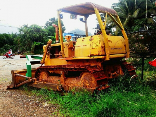ขาย Komatsu D45 ราคาคุยกันอีกที ขาย Komatsu D45 ราคาคุยกันอีกที