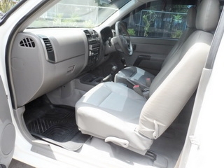 ISUZU D-MAX 3.0 MT4Wd SPACECAB ปี 2006 จัดไฟแนนซ์ได้ T.086-527-9533 ISUZU D-MAX 3.0 MT4Wd SPACECAB ปี 2006 จัดไฟแนนซ์ได้ T.086-527-9533