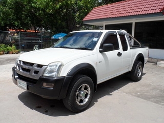 ISUZU D-MAX 3.0 MT4Wd SPACECAB ปี 2006 จัดไฟแนนซ์ได้ T.086-527-9533
