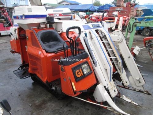 รถเกี่ยวข้าวนั่งขับ KUBOTA RX950 รหัสสินค้า : 13001475 Line ID: nihonmono หรือเพิ่มเติมไดที่ www.nihonmono.com รถเกี่ยวข้าวนั่งขับ KUBOTA RX950 รหัสสินค้า : 13001475 Line ID: nihonmono หรือเพิ่มเติมไดที่ www.nihonmono.com