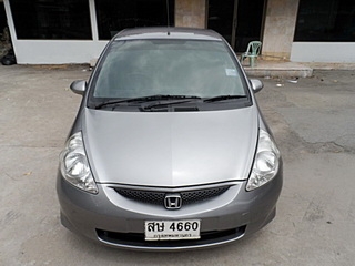 HONDA JAZZ 1.5 AT ปี 2006 รถสวยพร้อมใช้ จัดไฟแนนซ์ได้ ไม่ต้องมีคนค้ำ T.086-527-9533