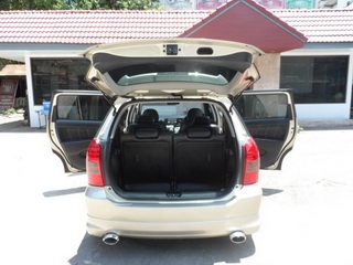 TOYOTA WISH 2.0 Q AUTO ปี 2005รถพร้อมใช้ จัดไฟแนน์ง่าย ไม่ต้องมีคนค้ำ T.086-527-9533