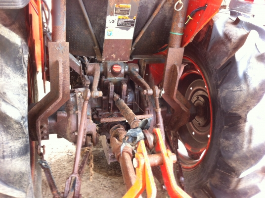 ขาย คูโบต้า 45 แรง ไมล์ 3100   0818844537