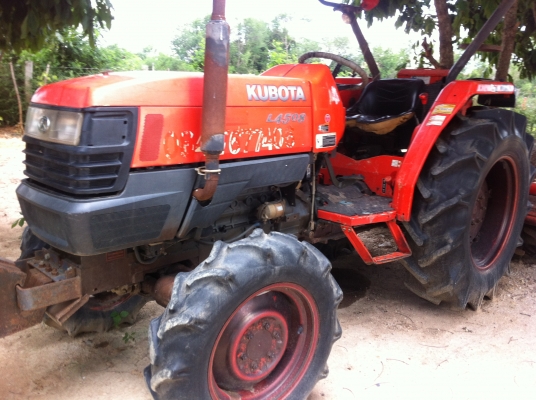 ขาย คูโบต้า 45 แรง ไมล์ 3100   0818844537