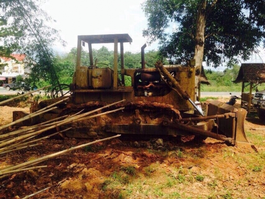 ขายแทรกเตอร์ KOMATSU D85-12 พร้อมใช้งาน สนใจโทร 081-970-1072 ขายแทรกเตอร์ KOMATSU D85-12 พร้อมใช้งาน สนใจโทร 081-970-1072