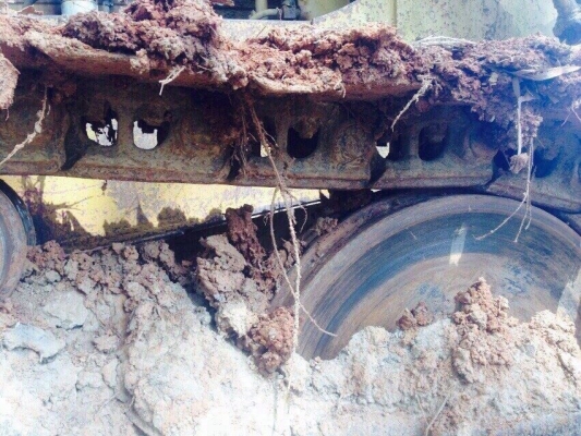 ขายแทรกเตอร์ KOMATSU D85-12 พร้อมใช้งาน สนใจโทร 081-970-1072