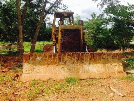 ขายแทรกเตอร์ KOMATSU D85-12 พร้อมใช้งาน สนใจโทร 081-970-1072