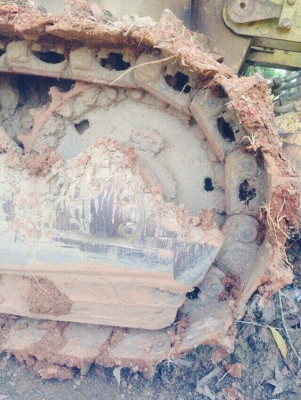 ขายแทรกเตอร์ KOMATSU D85-12 พร้อมใช้งาน สนใจโทร 081-970-1072