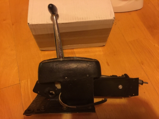 ขายคันเกียร์ vintage ของจากัวร์ ขายคันเกียร์ vintage ของจากัวร์