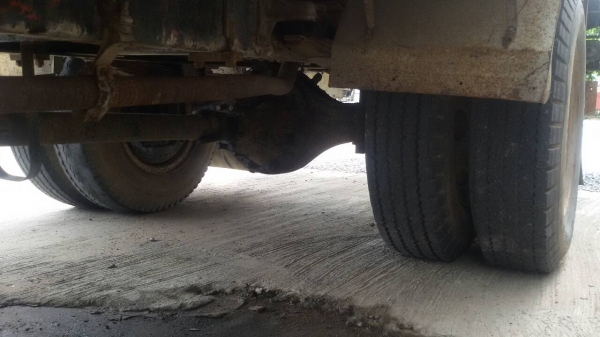 ISUZU6ล้อ.เครื่อง6BD1.ยาว7,20ม.ติดเฮี๊ยบ3ตัน.ครัชซีสวยมาก.ราคา475,000. ISUZU6ล้อ.เครื่อง6BD1.ยาว7,20ม.ติดเฮี๊ยบ3ตัน.ครัชซีสวยมาก.ราคา475,000.