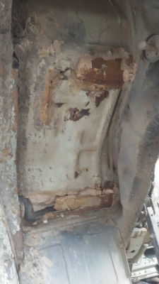 ISUZU6ล้อ.เครื่อง6BD1.ยาว7,20ม.ติดเฮี๊ยบ3ตัน.ครัชซีสวยมาก.ราคา475,000. ISUZU6ล้อ.เครื่อง6BD1.ยาว7,20ม.ติดเฮี๊ยบ3ตัน.ครัชซีสวยมาก.ราคา475,000.