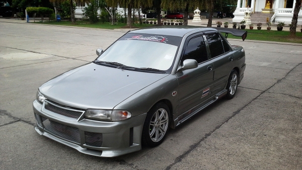 MITSUBISHI LANCER E-CAR
