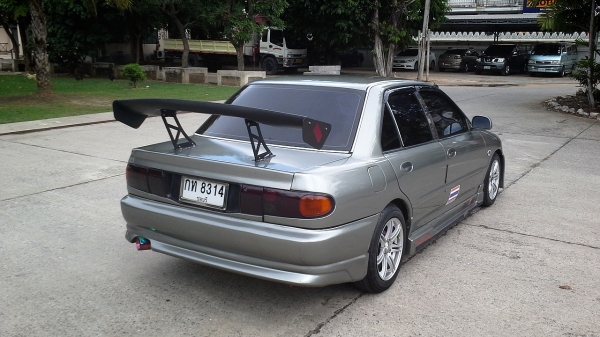 MITSUBISHI LANCER E-CAR