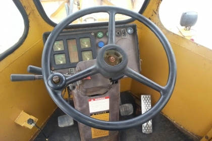 มาใหม่ !! ขายรถตักล้อยาง WA180-1 ยี่ห้อ KOMATSU นำเข้าจากต่างประเทศแท้ 100\% สภาพสวย ไม่เคยใช้งานในไท มาใหม่ !! ขายรถตักล้อยาง WA180-1 ยี่ห้อ KOMATSU นำเข้าจากต่างประเทศแท้ 100\% สภาพสวย ไม่เคยใช้งานในไท