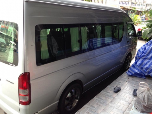 รถตู้ commuter ปี06 ดีเซล2.5 เน้นใช้ส่วนตัว สีเดิม ไม่เคยชน