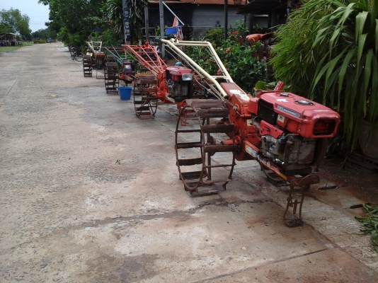 รถไถนาเดินตาม รถไถนาเดินตาม