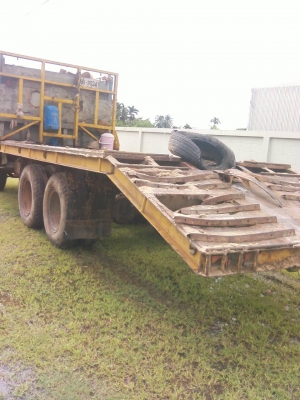 ขาย 10ล้อ หางปลาลากแม็คโคร สภาพพร้อมใช้งาน เครื่อง6BD1 165แรง เพลาเด่วเอกสารเล่มทะเบียนพร้อมโอน