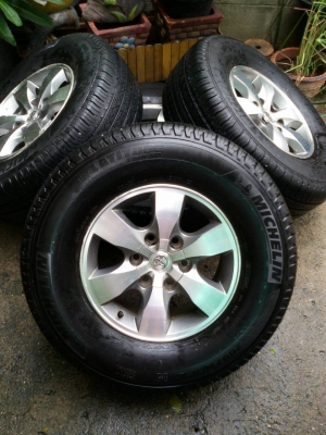 ล้อขอบ 16 พร้อมยางชุดล่ะ 5,800