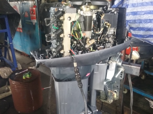 เครื่องเรือ yamaha 50hp สองจังหวะเก่าญี่ปุ่น