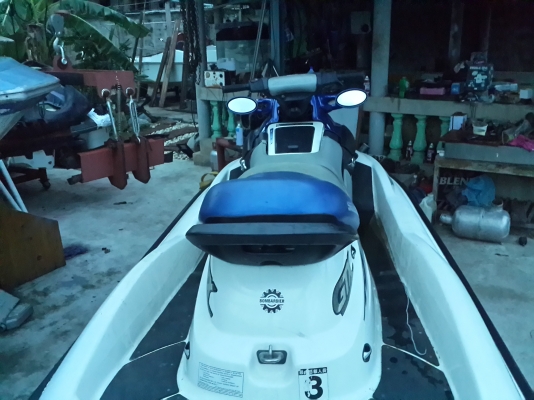 เจ็ทสกี สวยๆ ถูกๆ กันไปเลย แสนเดียว ไม่มีเทรนเลอร