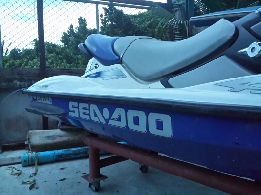 เจ็ทสกี สวยๆ ถูกๆ กันไปเลย แสนเดียว ไม่มีเทรนเลอร