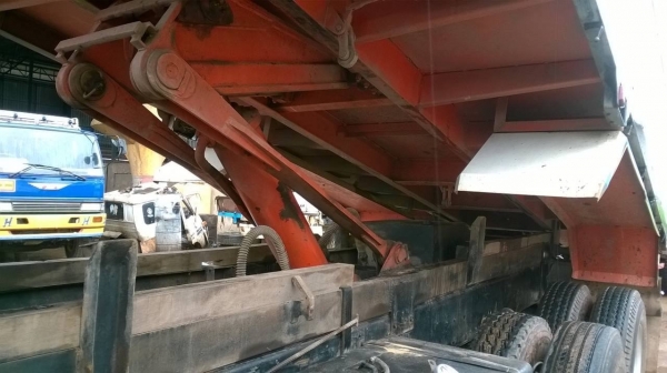 ขายรถพ่วง ดั้มแม่-ลูก ISUZU GIGA เครื่อง 6WF1 380 แรงม้า คัสซีสวยตลอดเส้น ยางเต็ม แอร์เย็น ลูก 3 คานแท้ ทะเบียนพร้อมโอน ราคาต่อรองได้ครับ