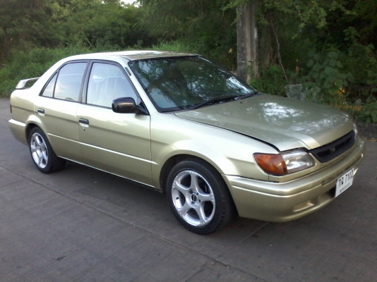 รถโตโยต้า