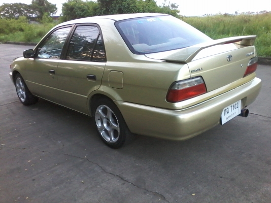 รถโตโยต้า