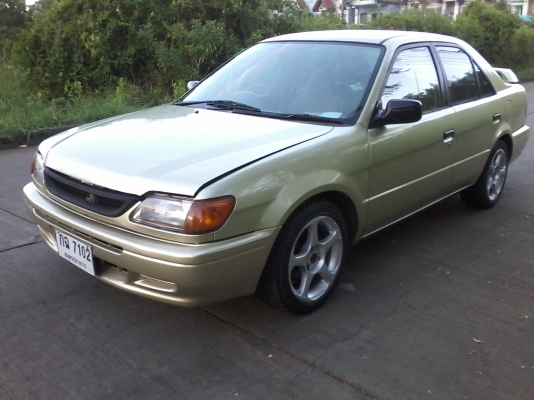 รถโตโยต้า