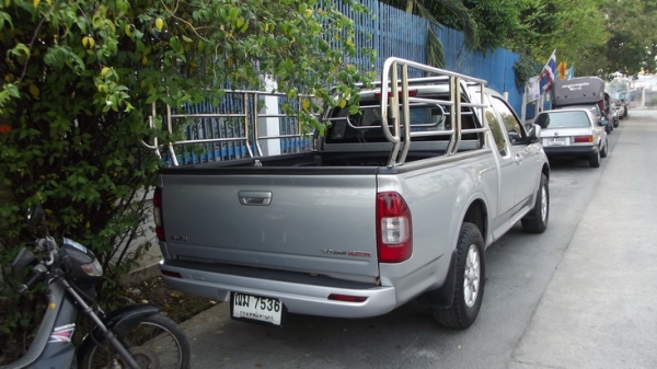 ISUZU D-MAX Space Cab slx 3.0 Ddi I-TEQ ปี 2005 auto