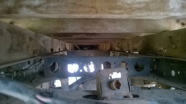 ขาย 6 ล้อ ISUZU NKR เครื่อง 4BC2 100 แรงม้า คัสซีสวยตลอดเส้น ทะเบียนพร้อมโอน ราคาต่อรองได้