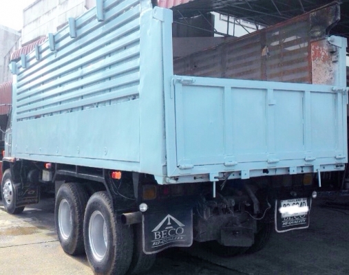 ISUZU ROCKY FXZ 210 วางเครื่อง 240 HP 6SD1 รถพ่วงแม่+ลูก แม่กระบะดั๊มพ์เหล็ก 12 ตันดั๊มพ์หน้าพระลานฝาข้างแผ่นเรียบ ลูกพ่วงดั๊มพ์ 3 คานยัดสภาพดีพร้อมบรรทุกหนักพร้อมใช้งานได้เลยครับ เครื่องยนต์ 240 แรงลงเล่มครบพร้อม ภายในเก๋งคอนโซลสวยครบ แอร์ พวงมาลัยเพาเวอ