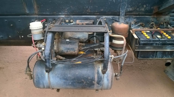 ขายไอ้หลง M6 ปี 49 คัสซีสวยตลอดเส้น เครื่องเดิม 240 แรงม้า เกียร์เดิม ช่วงล่างแน่น ยางเต็ม ระบบแอร์ครบ ทะเบียนพร้อมโอน