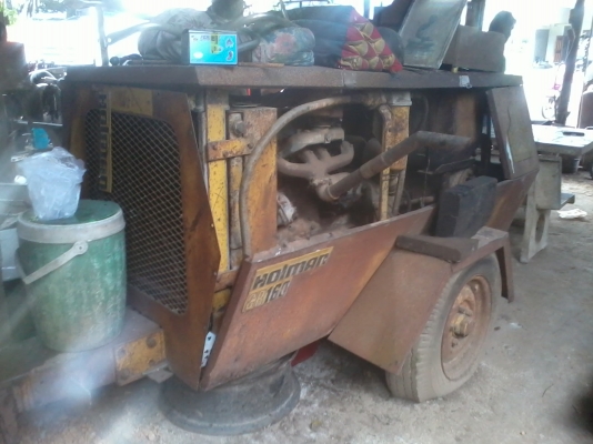 เครื่องปั้มลม ใช้งานเกี่ยวกับระเบิดหินในโรงโม่  พร้อมใช้งาน